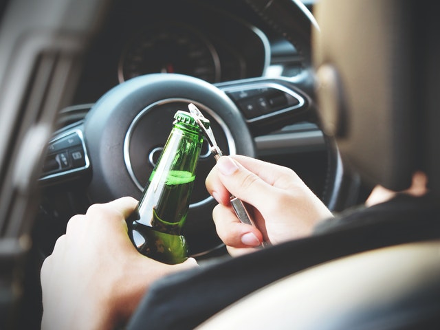 Warunkowe umorzenie postępowania za jazdę po alkoholu